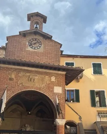 La Casa In Piazza * Serre Di Rapolano